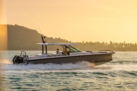 Private Sunset Cruise to Cape Sounio and Athenian Riviera 