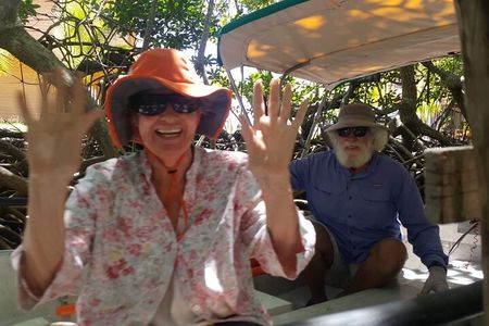 Private Tour on Roatan with a Professional Guide