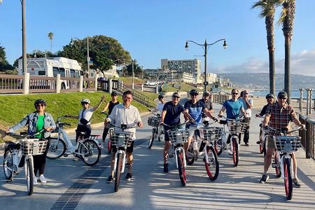 Los Angeles: Guided E-Bike Beach Tour from Redondo Beach, CA