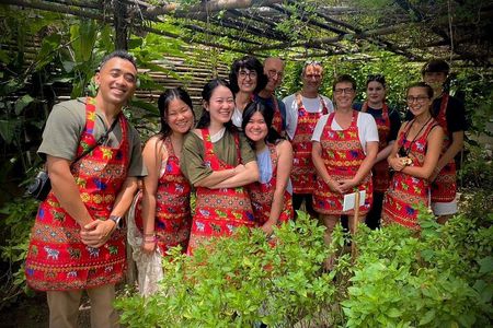 Cooking class in organic garden and local market tour ThaiCottage