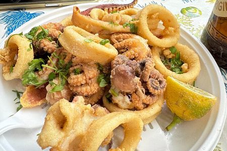 Food Tour Among Markets, Flavours and Local Secrets