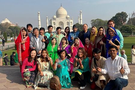 1 Day Tour from Delhi Taj Mahal and Agra Fort by Private Car 