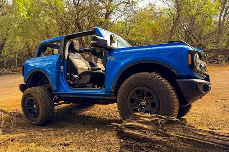 Off Road Coastal Tour 4x4 Vehicle With Snorkel, Photo and Video