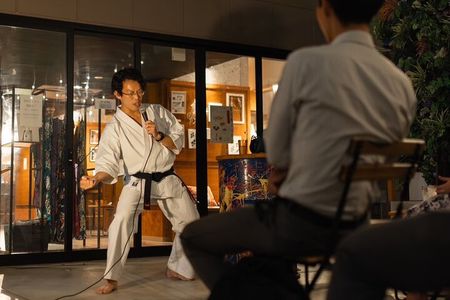 Tokyo: Asakusa Walking Tour & Comedy Night