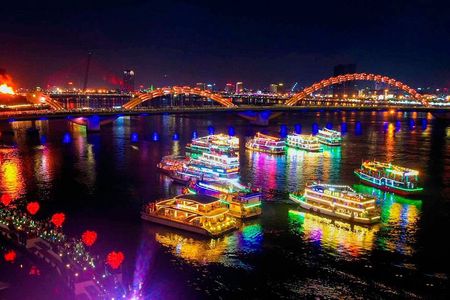 Da Nang Night Market & Han River Cruise: Private Experience
