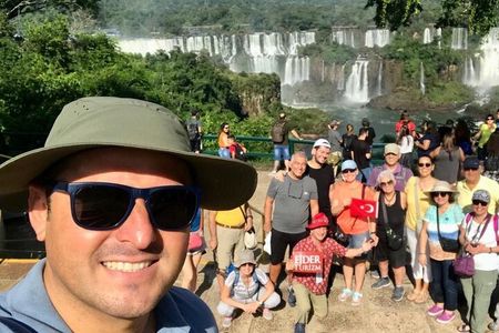 Iguazu Falls: Private day tour both Brazil & Argentina 