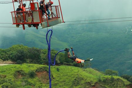Extreme Bungee Jumping in Monteverde