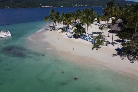 Half Day Cayo Levantado