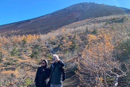 Private Historical Trail Hiking Tour on Mt.Fuji