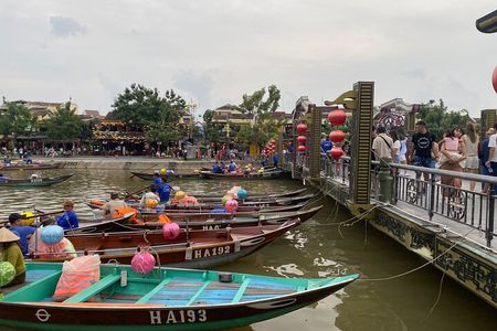 Hoi An Boat trip and Old Town Walking Private Tour 