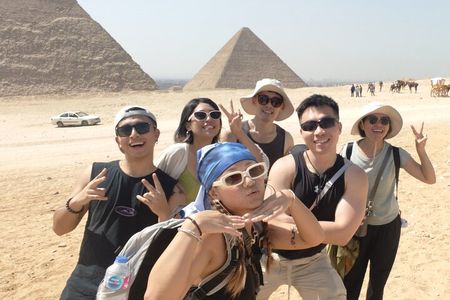 Private Guided Tour Giza Pyramid, Shpinx and The Grand Museum.