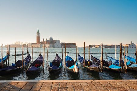 Venice Early Morning Guided Tour to Escape the Crowds