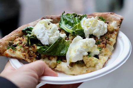 Small-Group Borough Market Guided Food Tour in London