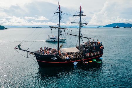 All Inclusive Daytrip to Taboga Island on board a Pirate Ship