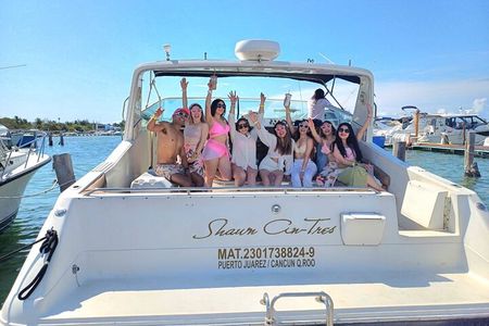 Private Yacht 46ft Sea Ray Snorkel up to 15 pax 23P2