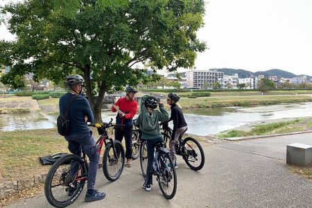 Kyoto Gion & Fushimi E-Bike Tour with Hotel Transfer