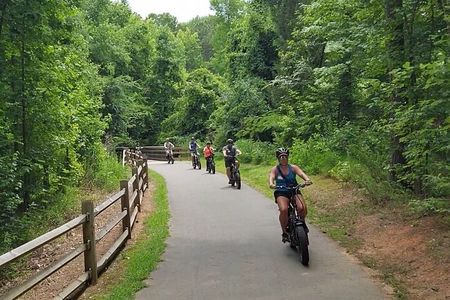 Raleigh Guided E-bike Tour: Ghosts, Mystery, Creepy History