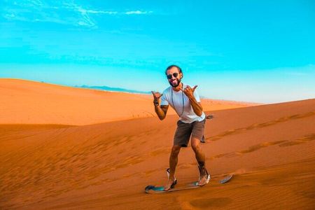 Dubai Premium Desert Safari with QuadBike Ride BBQ Dinner & Shows