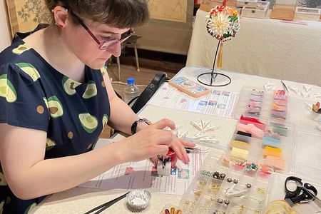 Tsumami Zaiku (Kanzashi) making Workshop in Abeno Osaka