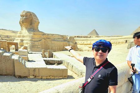 Private Day Tour Pyramids of Giza & Lunch All inclusive 