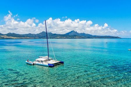 Full Day Catamaran Cruise - Southeast Coast (sharing)
