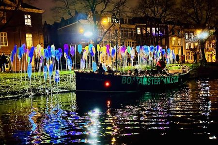 Amsterdam Light Festival Cruise Fully Open Boat with Mulled Wine