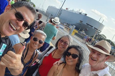 From Amador Cruise Port: Panama Canal & Historic Gems Tour!