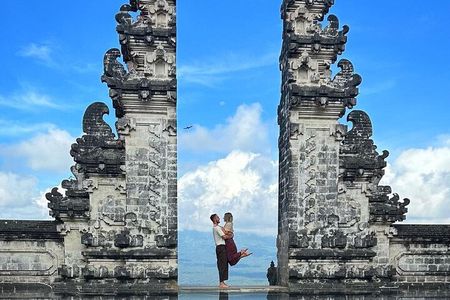 Journey To Heaven Gate East Bali Tour