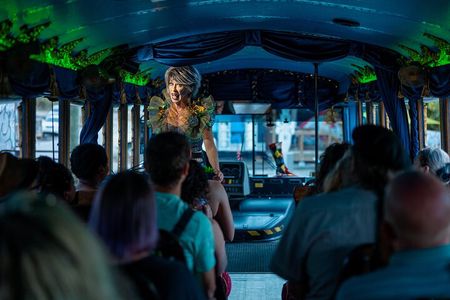 Dead Funny Charlotte Ghost Tour | LaZoom Tours