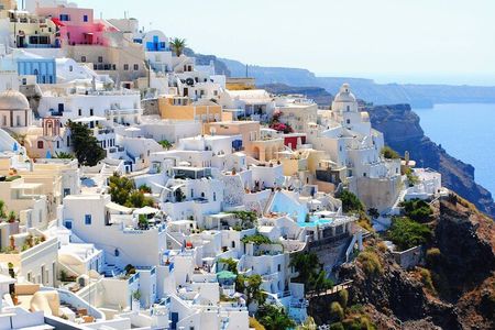 Half Day Santorini Tour with Sunset in Oia
