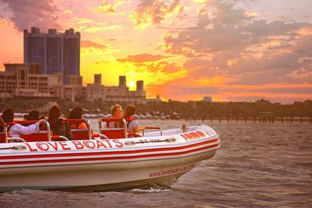 Dubai Speedboat: Thrill Ride to Atlantis & Burj Al Arab