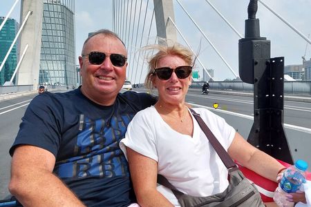 Ho Chi Minh City Tour on US Army Jeep: Morning or Afternoon