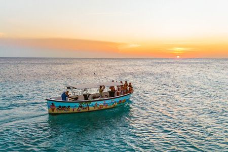 Sunset Boat Trip in the Spanish water and coastline of Curacao