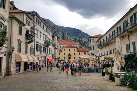 Port of Kotor tour - Kotor old town private walking tour