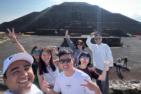 Shared tour to Teotihuacan departing at meeting point