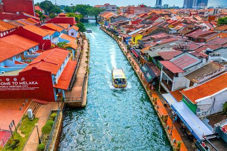 Kuala Lumpur Malacca River Cruise and Historical Tour with Lunch