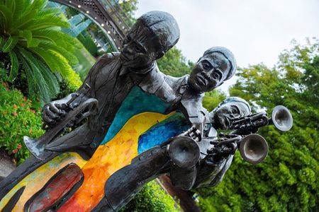 New Orleans Jazz Tour: History and Live Jazz