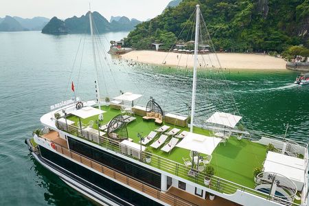 Full-Day HaLong Bay Luxury 5-Star Cruise: Transfer, Buffet, Kayak