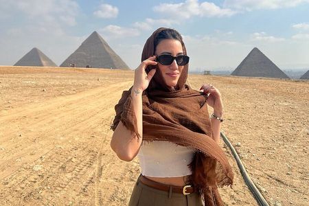 Guided Tour to Giza Pyramids ,Sphinx, Camel & inside the pyramids