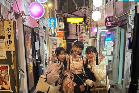 Shinjuku Nightlife Tour
