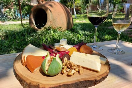 Kutaisi uncorked: Wine Tasting at a local Family Home