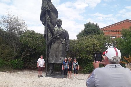 Minivan to Communist Statues and Memento Park with Live Guide
