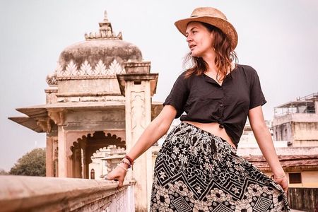 Private Jaipur Full-Day Sightseeing Tour By Car with Guide
