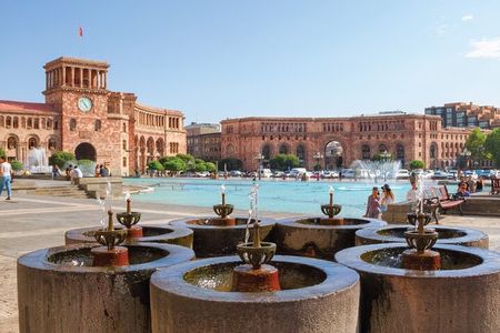 Discover an Old and New Yerevan City Tour