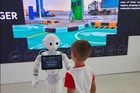 Guided Dubai Half Day City Tour with Museum of the Future Entry