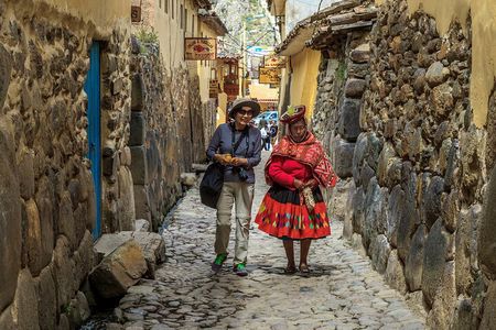 Sacred Valley Wonders: Magical Full-Day Experience - Group Tour