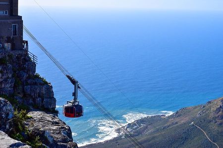 Table Mountain Half Day Tour with Cable Cart Experience