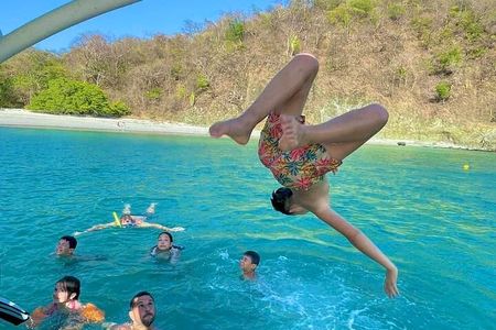 Private Snorkeling Boat Charter