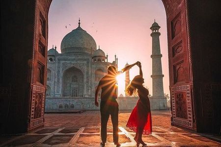 Taj Mahal Agra Fort Fatehpur Sikri Day Trip from Jaipur