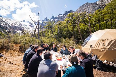 Laguna Esmeralda (Trekking + lunch at refuge)